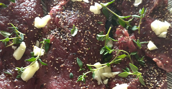 Riistalihan maustaminen